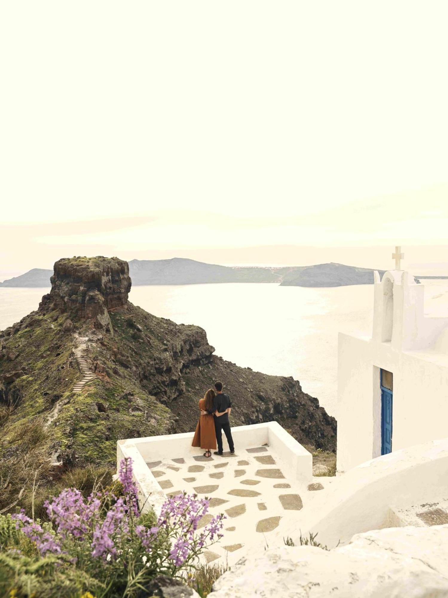 Magma Resort Santorini, In The Unbound Collection By Hyatt Vourvoúlos Exterior foto